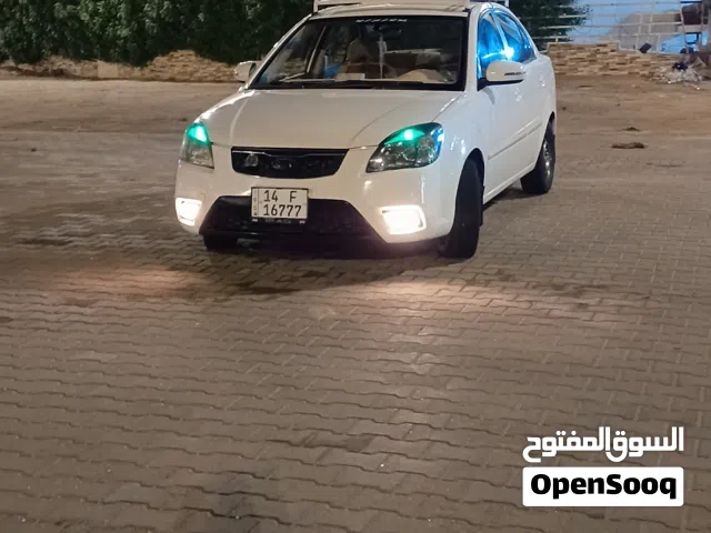 2011 كيا ريو LX