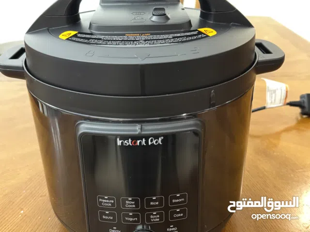 Instant Pot DUO Crisp, 1500W, 6.2L with Ultimate Lid Air Fryer + Multi-Cooker, Pressure Cooker,