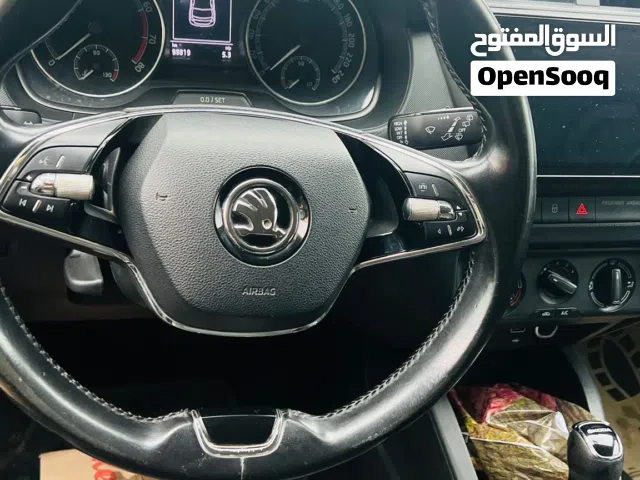 2021, سكودا, فابيا, Standard