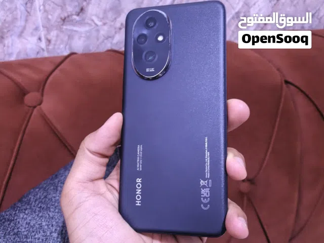 هاتف هونر 200 لون اسود ذاكره 256  نظيف للبيع