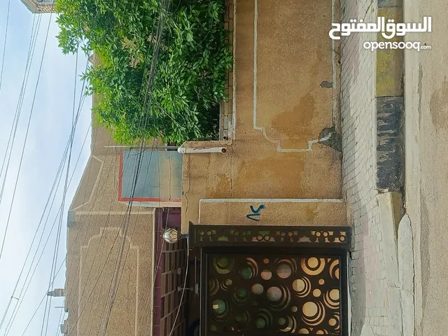 200m2 4 Bedrooms Townhouse for Sale in Baghdad Hosseinia