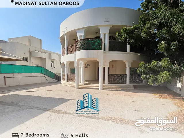 Spacious 7 BR Villa in MQ (Commercial Use)
