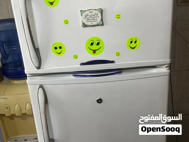 ثلاجه نظيفه جداااااا نوع فيدرال صناعه سوريه الثلاجه وكاله للبيع
