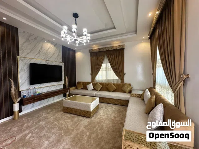 فلا للبيع في الزاهيه عجمان
