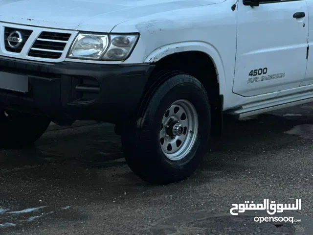 نيسان باترول 2003