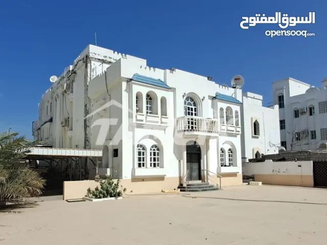 Residential And Commercial Building For Sale In Al Ghubra REF 300YB