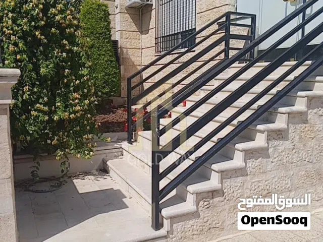 200 m2 3 Bedrooms Apartments for Sale in Amman Deir Ghbar