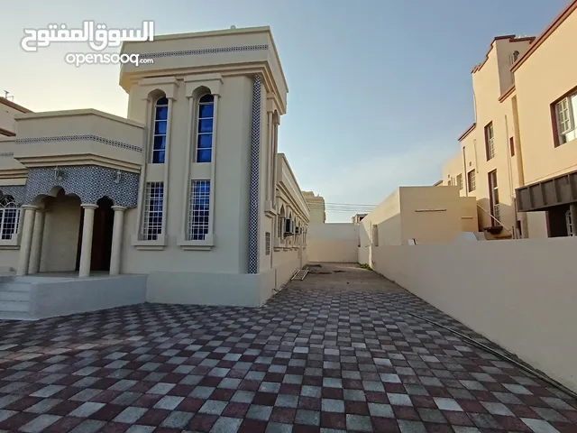 300m2 4 Bedrooms Villa for Rent in Muscat Al Mawaleh