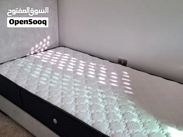 سرير بوكس طبي مفرد 90 * 190من الفرشه التركيه