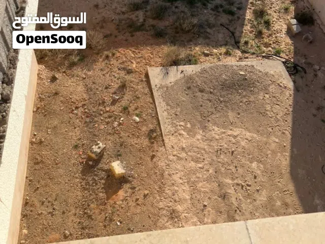 ارض للبيع مساحته500 متر مربع
