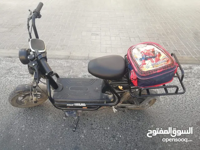 : "سكوتر كهربائي مستعمل ماركة POWER VILONG - مثالي للتوصيل والتنقلات اليومية"