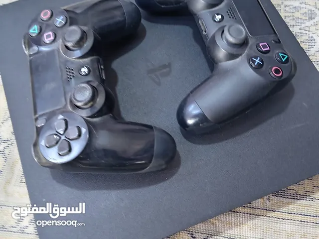 ps4 سلم 1000 جيجا معدل سوفتوير 11نازل 21لعبه وايدتين اصلي (التفاصيل بالوصف )