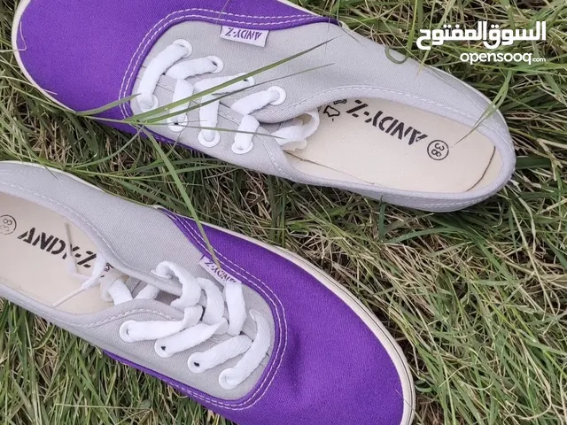 Purple Comfort Shoes in Tripoli