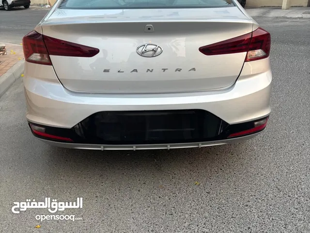 Used Hyundai Elantra in Southern Governorate
