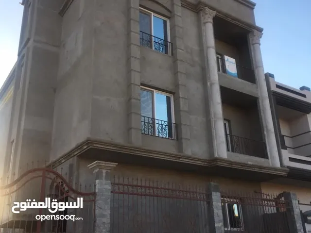 125 m2 5 Bedrooms Townhouse for Sale in Alexandria Borg al-Arab