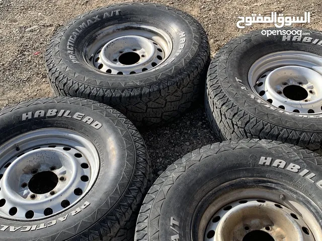 Dunlop 16 Rims in Al Dhahirah