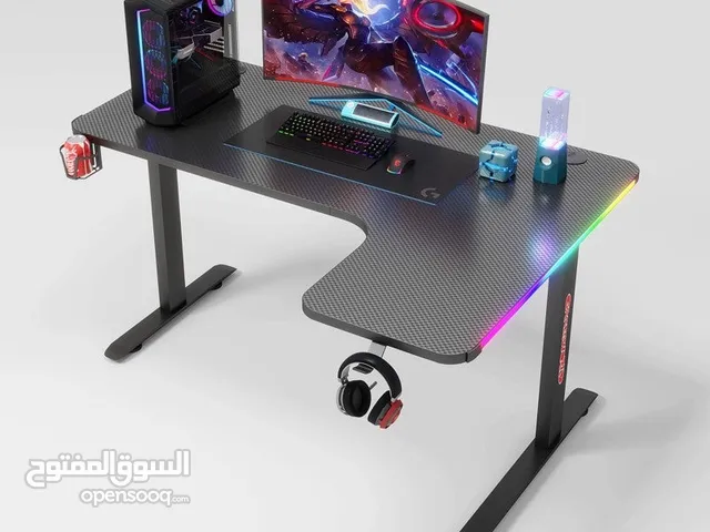 Gaming L shape desk for sale مكتب جيمنج بحالة ممتازة للبيع