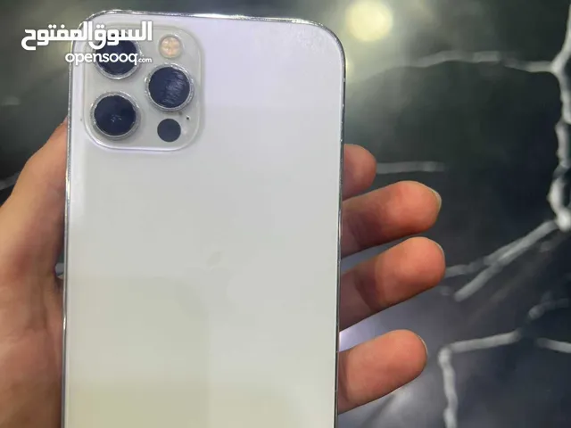 Apple iPhone 12 256 GB in Abu Dhabi