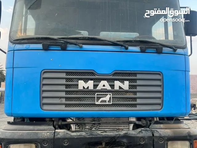 للبيع مان موديل 2002 موتر نظيف تم عمل صيانه كامل فحص وتامين سنه