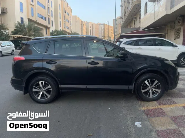 2016 Toyota RAV 4 LE