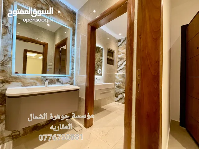 246m2 5 Bedrooms Apartments for Sale in Amman Jubaiha