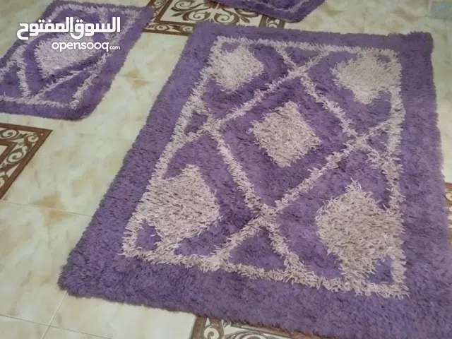 فرشة معها قطعتين با 35