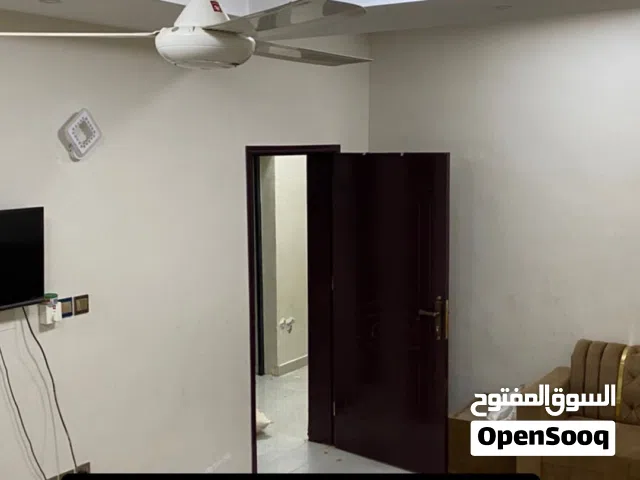 888 m2 1 Bedroom Apartments for Rent in Dhofar Salala