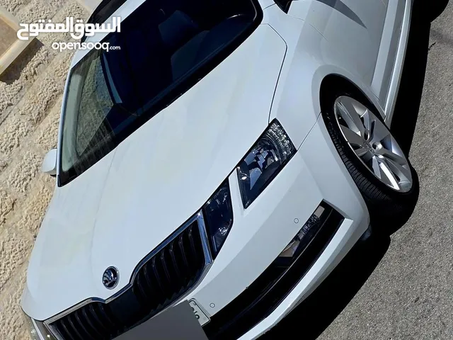 سكودا. مع. بانورما. بصمه. شاشه. هو. خزانه كهرباء. بسعرررر فرم فرم