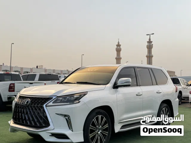2017 لكزس LX LX 570