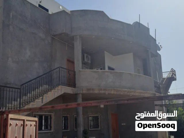 منزل للبيع في منطقة جنزور الوسط شهادة عقارية و أوراق ثبوتية تامة