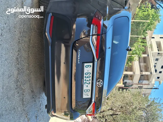 تويوتا كورولا سياره اقتصاديه للمعني التواصل على الرقم