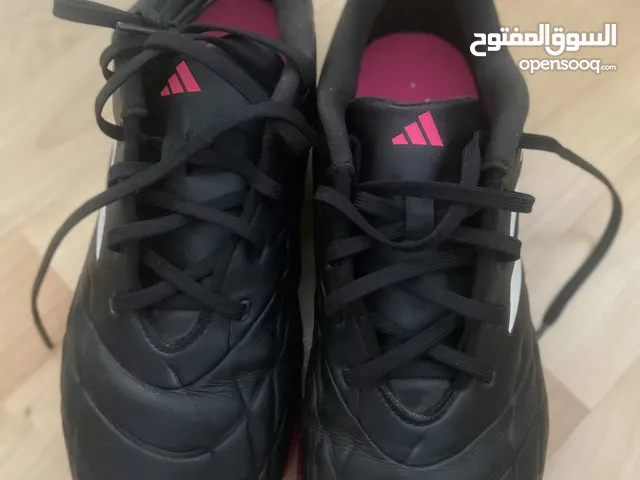 43.5 Sport Shoes in Amman