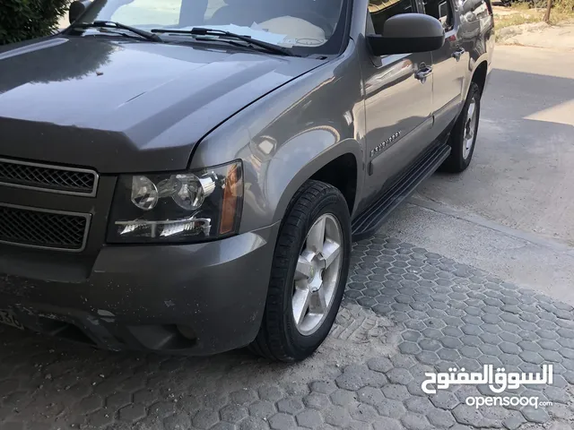 Chevrolet Suburban Standard in Mubarak Al-Kabeer