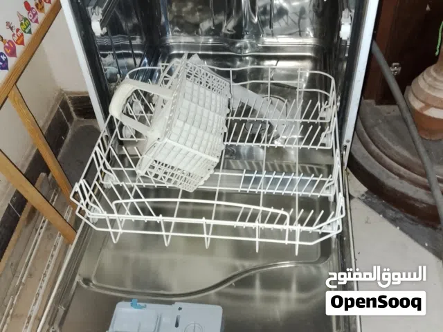 dishwasher غسالة اطباق اريستون ايطالي