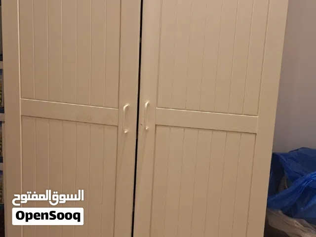 خزانة بحالة جيد جدا