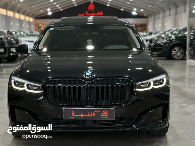 بي ام دبليو فئة 740i موديل 2020 وارد أمريكي السيارة ماشية 45 ألف شرط زيرو السيارة كلش جديدة