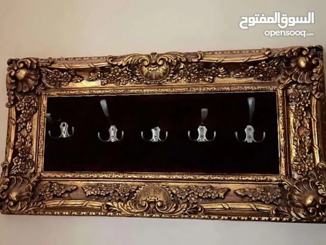 علاق شبه جديده استعمال نظيف لاتواصل علي رقم ونساعدوك في سعر