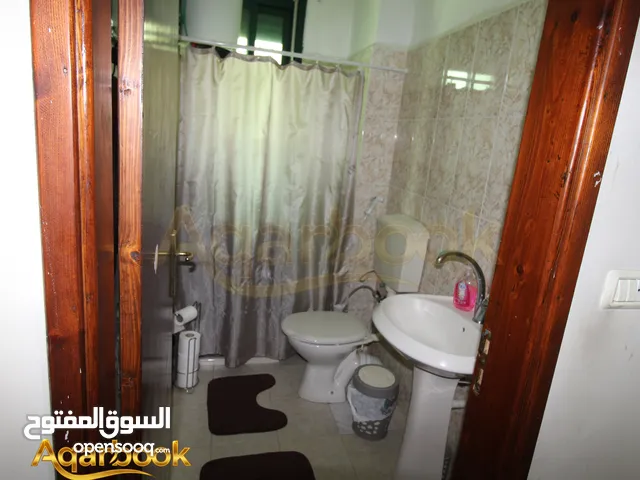 شقة مميزة بإطلالة جميلة للبيع   وسط رام الله – قرب بنك فلسطين