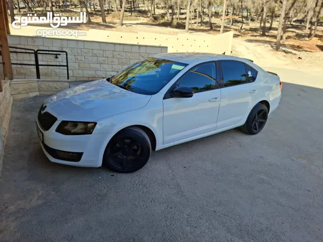 سكودا اوكتافيا 2016