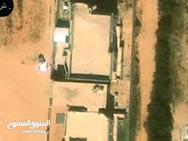 400 m2 More than 6 bedrooms Townhouse for Sale in Sirte Qasr Abu Hadi