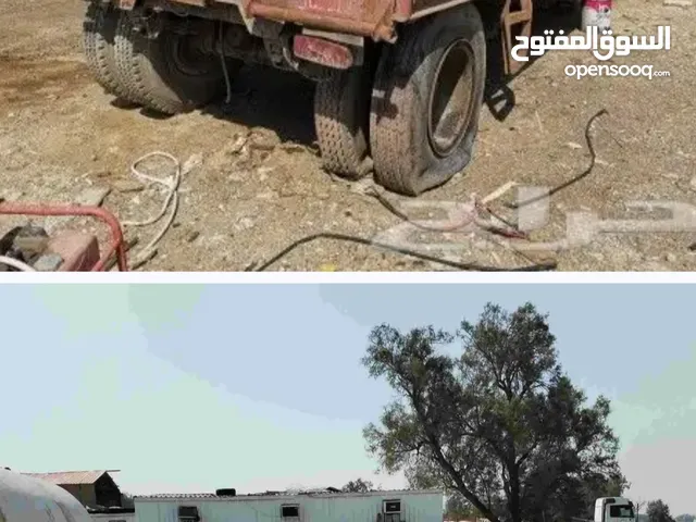 سطحه الطول 7.30 والعرض2.50