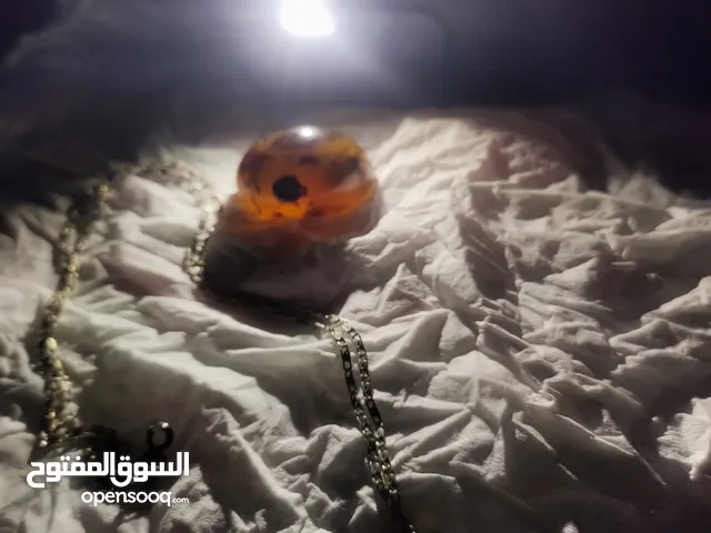 عقد فيروز سيناوي