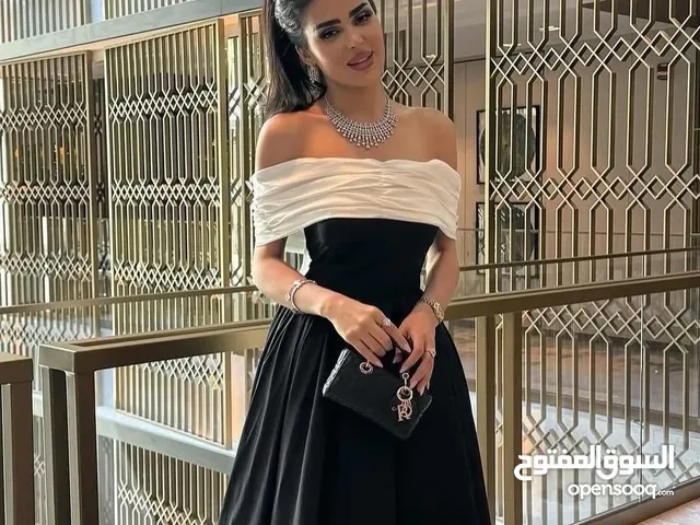 فستان اعراس وخطب بجودة عالية