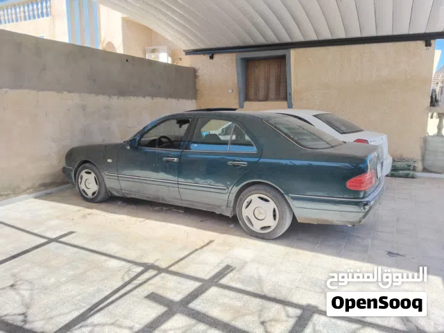 مرسيدس عيون E280