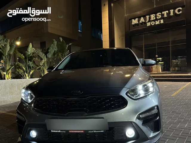 Kia k3 2019 GT Line بحالة الوكالة صيانة جديدة فحص كامل السيارة بالكرتونة