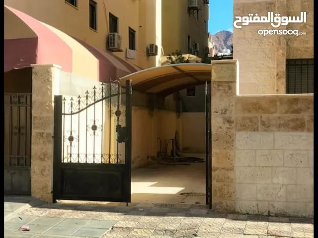 شقه مميزة للايجار في المنطقه التاسعه (جمعيات) من المالك مباشرة وللعائلات فقط