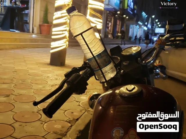 حلّينا مشكلة حمل الصحة وقت السواقة  حاملة أكواب ثابتة وعملية لكل الدراجات النارية!