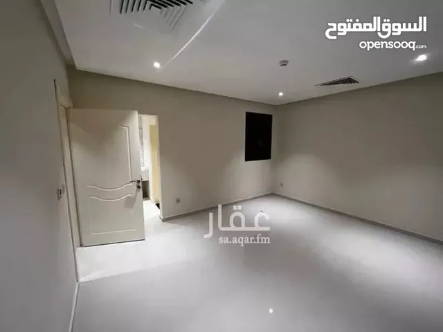 160 m2 2 Bedrooms Apartments for Rent in Al Khobar Ar Rawabi