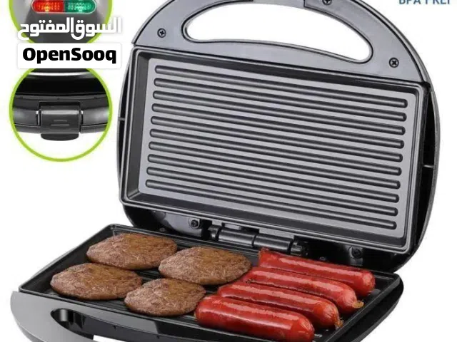 صانعة الساندويتش