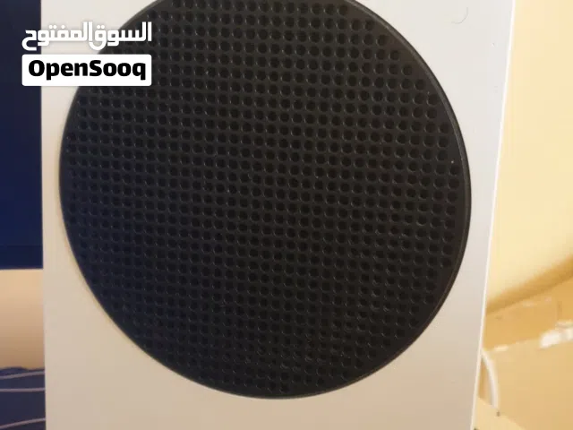 اكس بوكس سيريس اس للبيع او البدل بما يناسب شوف الوصف